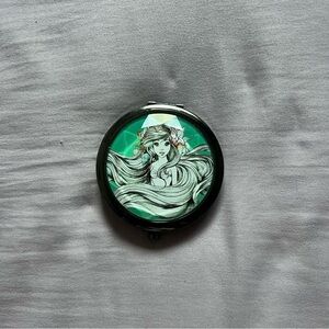 ‘The Little Mermaid’ Ariel Compact Mirror by Disney & Hot Topic